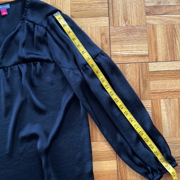 Vince Camuto Black Bohemian Satin Blouse Sz S EUC - Picture 9 of 9